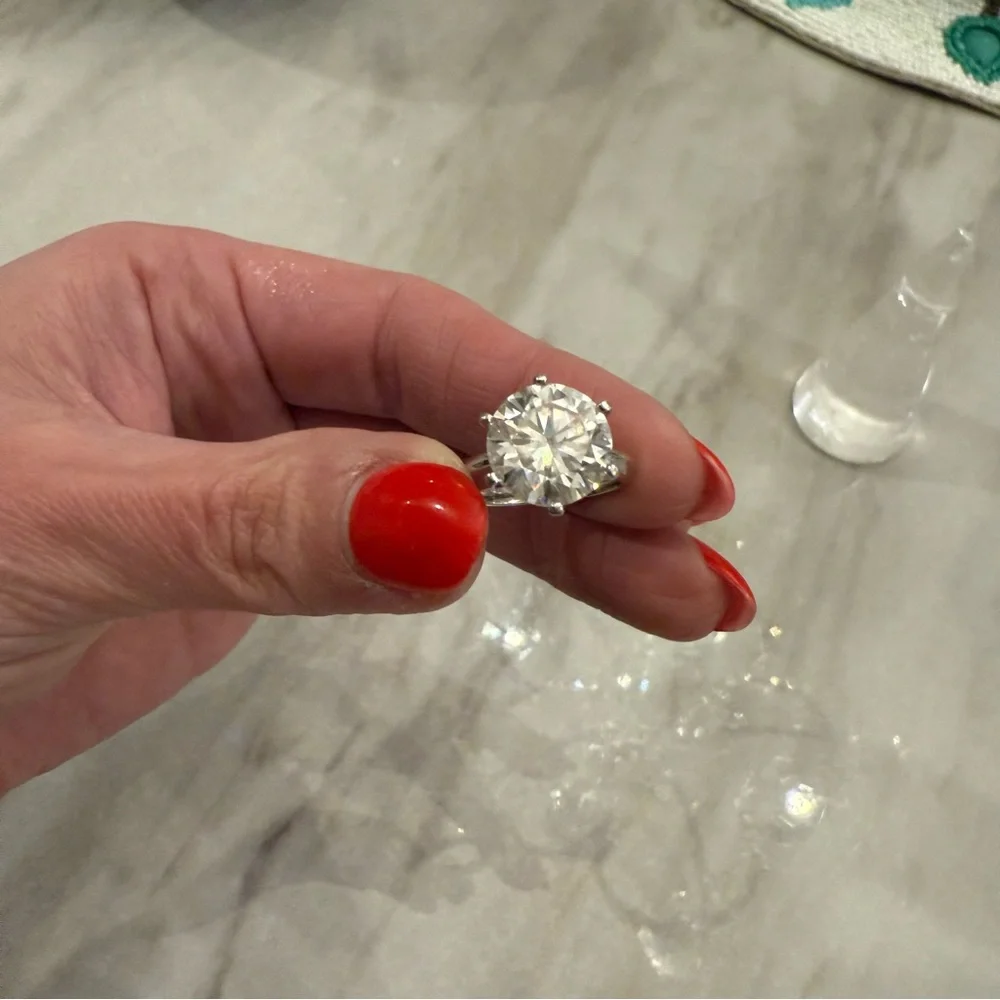 Moisannite Ring - Picture 5 of 11